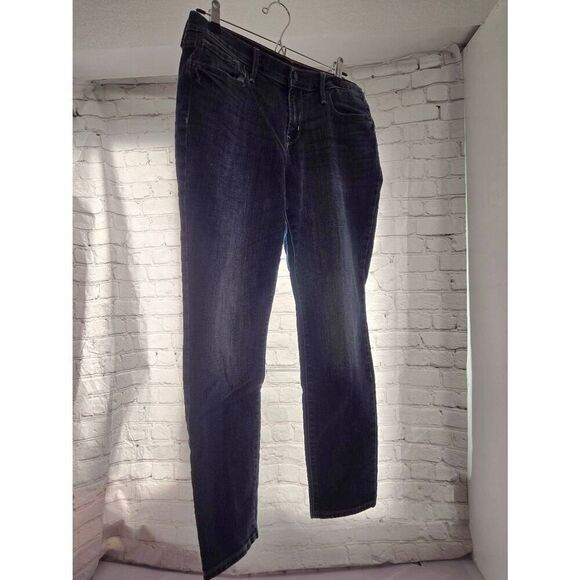 Old Navy Curvy Skinny Women's Size 10 PETITE Blue Jeans - Picture 2 of 5